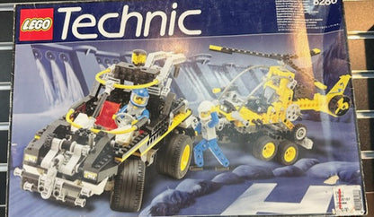 8286 Technic 3-In-1 Car