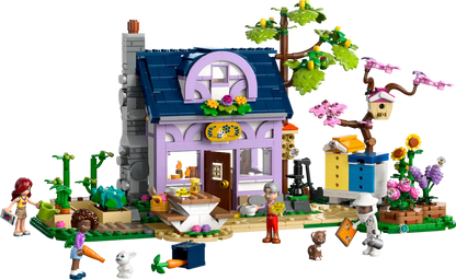 42669 Beekeeper’s House and Flower Garden