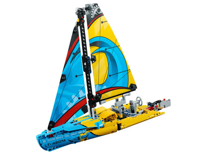 42074 Technic 3 in 1 Racing Yacht *CERTIFIED*