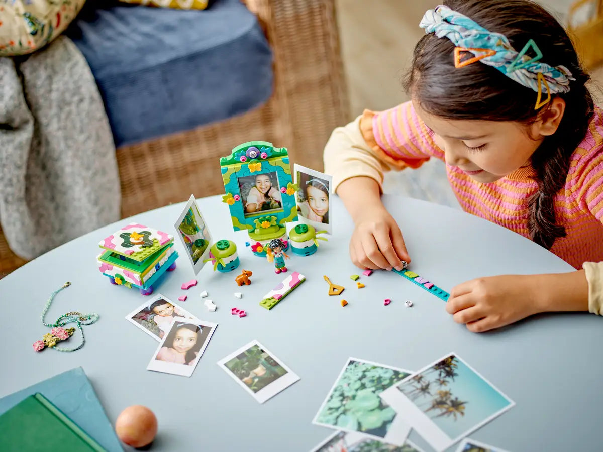 43239 Mirabel's Photo Frame and Jewelry Box